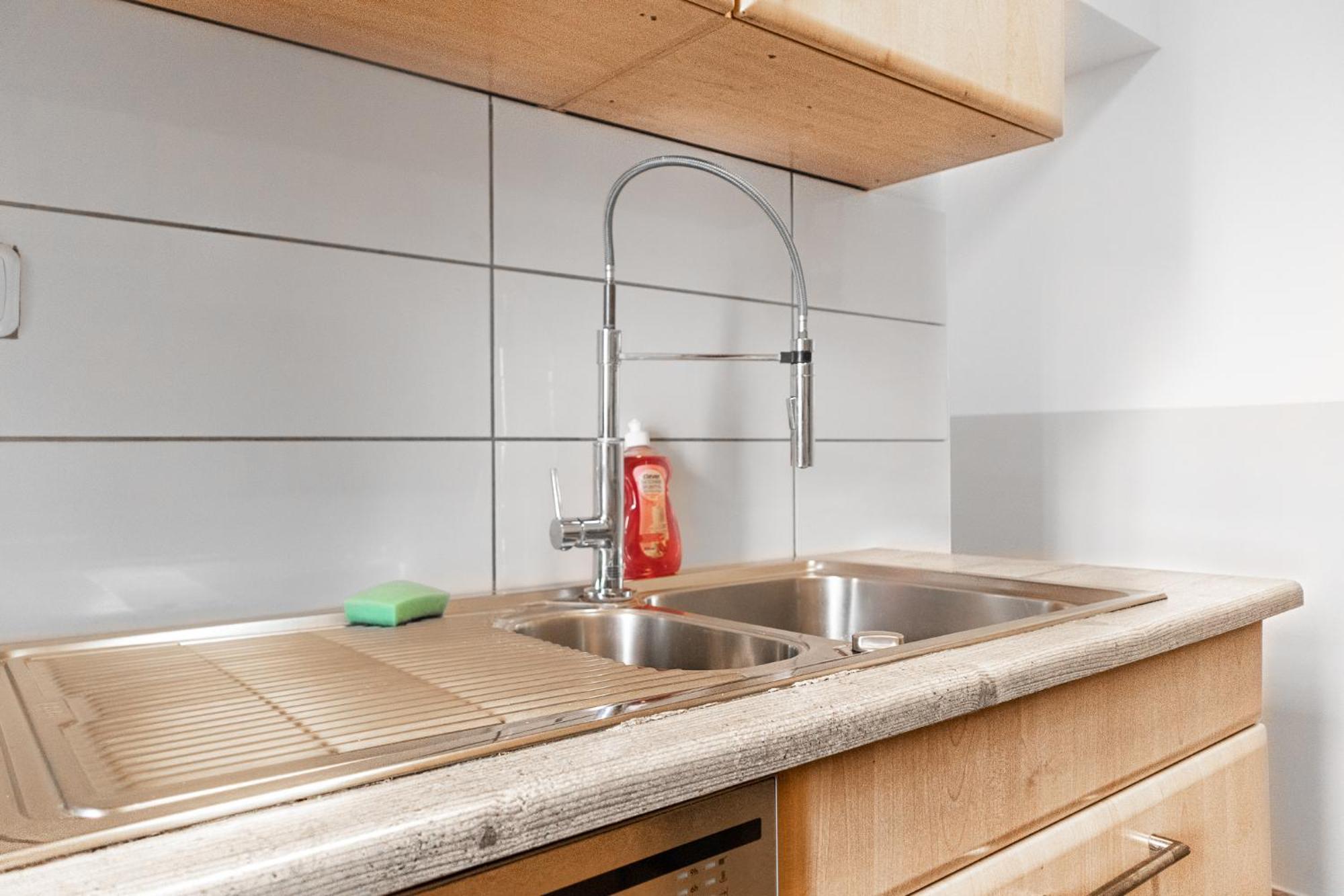 Relaxing 2-Bed Apartment For Extended Visits Wien Eksteriør billede